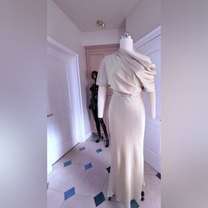 Amsale One Shoulder Cream Gown